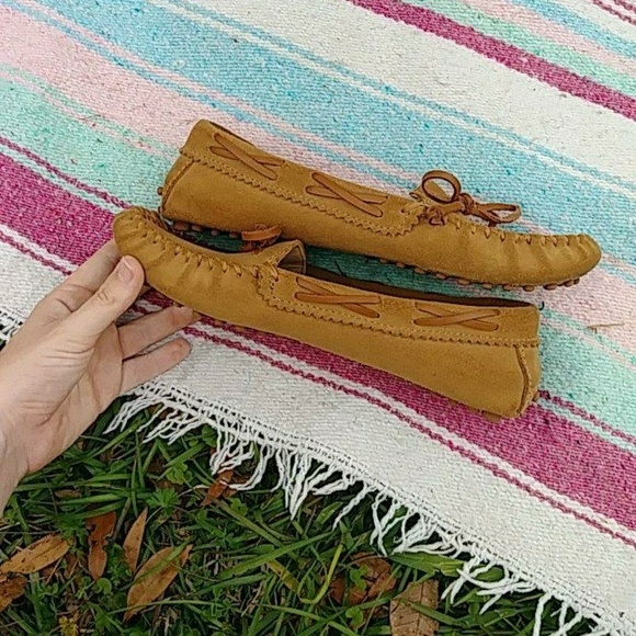 Land's End Leather Moccasins - Picture 5 of 7